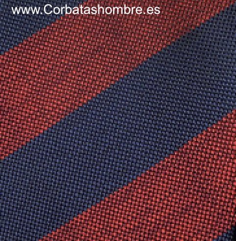 CORBATA AZUL MARINO MUY ELEGANTE DE RAYAS ANCHAS COMBINADA CON BURDEOS 