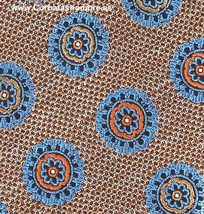 CORBATA CAMEL CON DIBUJO ROSETONES AZULES DE ASPECTO LINO 