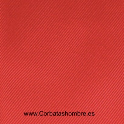 CORBATA ROJA LISA DE TEJIDO JACQUARD AL BIÉS DE VARIOS NUDOS 