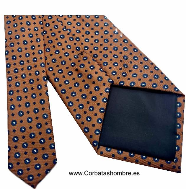 CORBATA ANCHA OCRE CON LUNARES AZUL MARINO ALTERNADOS DE PEQUEÑOS ROMBOS 
