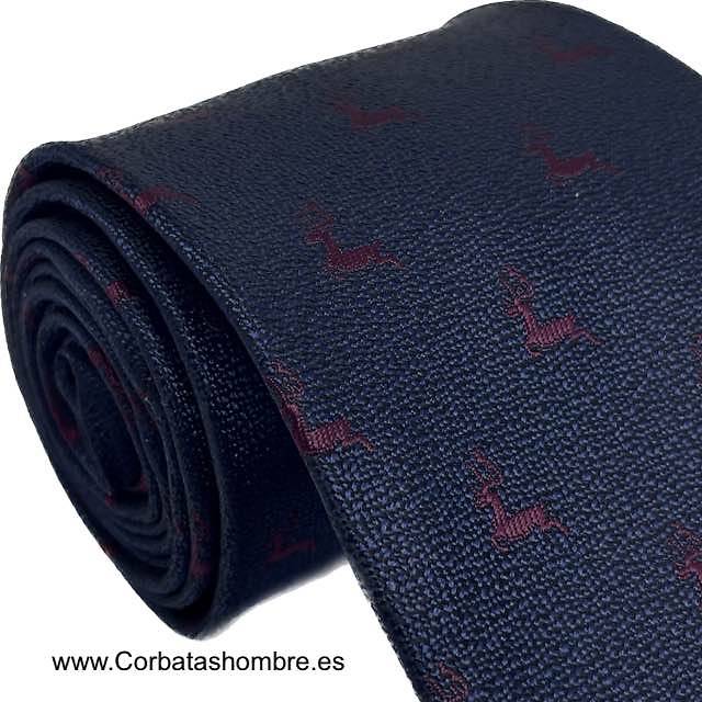 CORBATA AZUL MARINO CON DIBUJO DE CIERVOS BURDEOS 