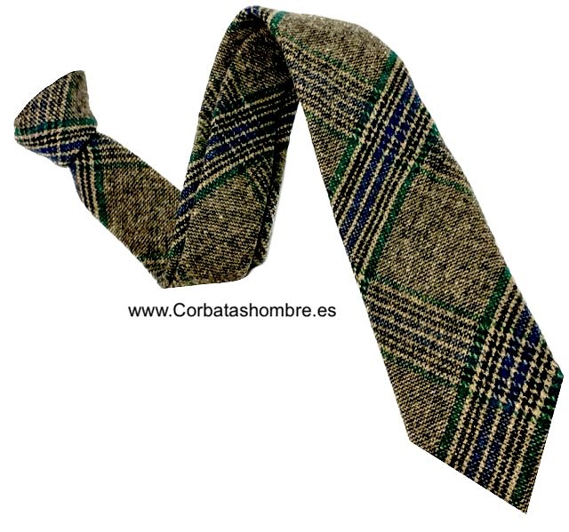 CORBATA DE LANA ESCOCESA DE RAYAS VERDES AZULES Y MARRONES EN CUADROS DIAGONALES 