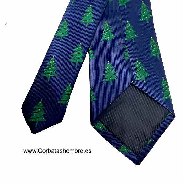 CORBATA DE NAVIDAD CON ÁRBOLES O ABETOS SOBRE FONDO AZUL 