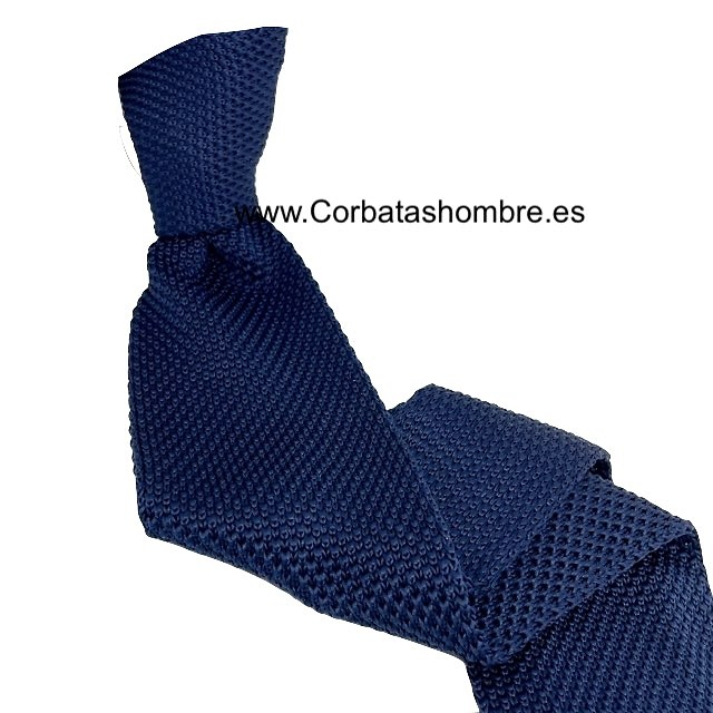 CORBATA DE PUNTO AZUL MARINO DISTINGUIDA 