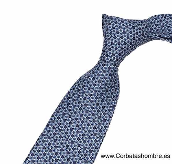 CORBATA DE SEDA AZUL CON AROS ATADOS ENTRE SÍ 