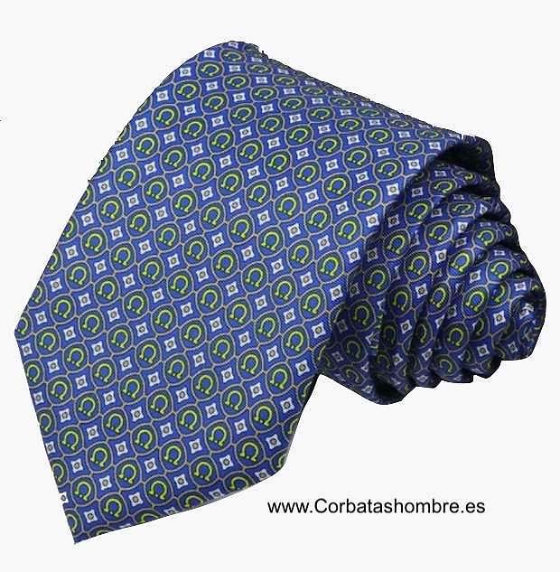 CORBATA DE SEDA AZUL CON MICRO DIBUJO DE OMEGAS ENMARCADOS EN CÍRCULOS 