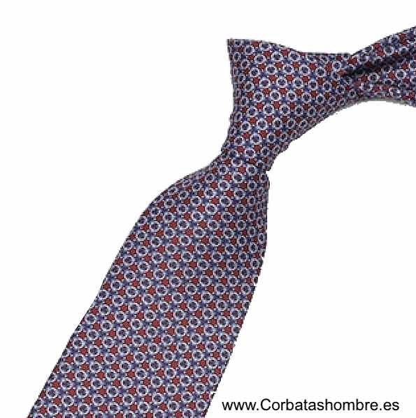 CORBATA DE SEDA BURDEOS CON AROS ATADOS ENTRE SÍ 