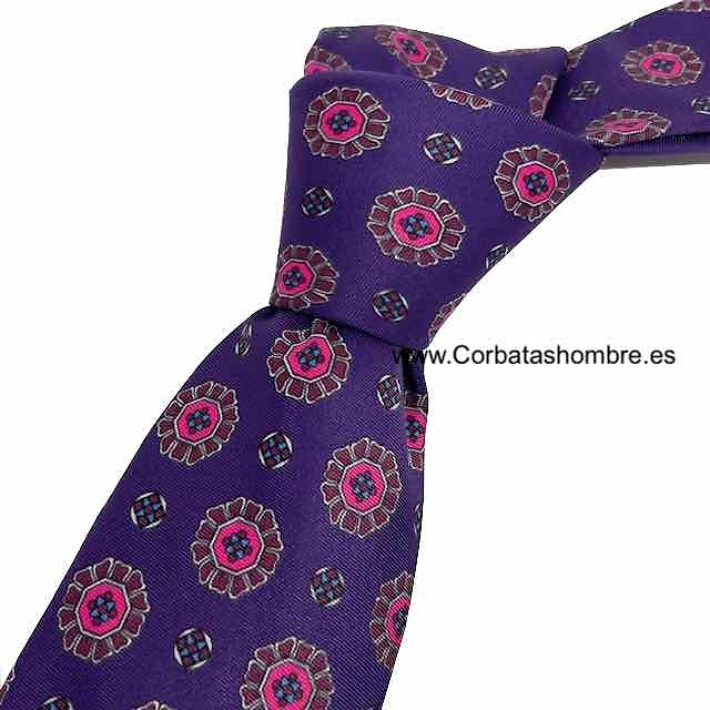 CORBATA DE SEDA LILA CON ROSETONES OCTOGONALES 