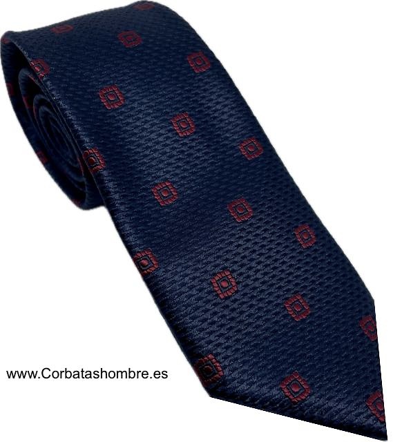 CORBATA ESTRECCHA AZUL MARINO TELA JACQUARD CON CUADRADOS BURDEOS CON PUNTO INTERIOR 