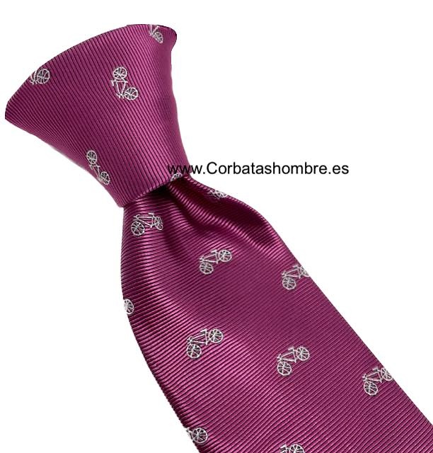 CORBATA FUCSIA CON BICICLETAS ESTRECHA 