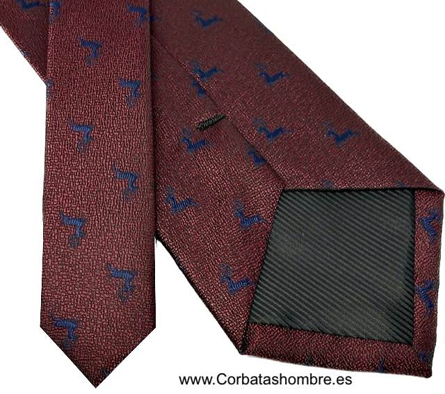 CORBATA GRANATE CON DIBUJO DE CIERVOS AZULES 