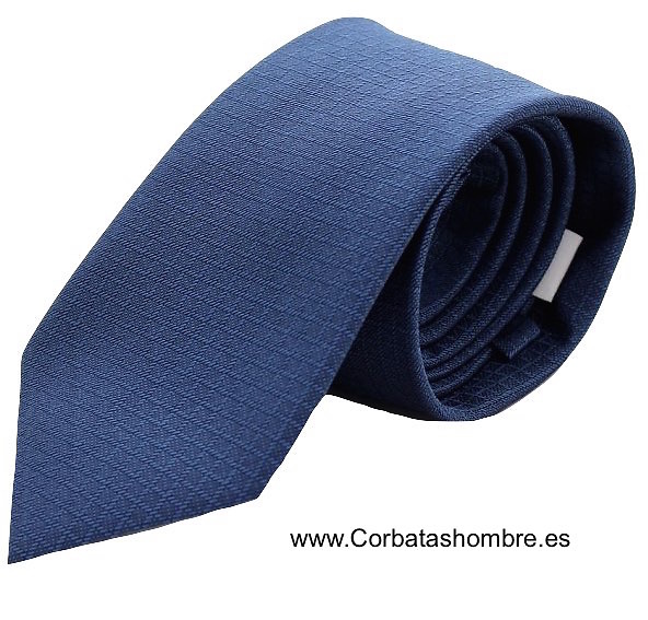 CORBATA LISA A CUADROS PEQUEÑOS DEL MISMO TEJIDO 