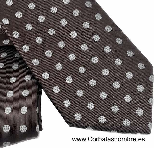 CORBATA MARRÓN CHOCOLATE CON LUNARES BLANCOS MEDIANOS 