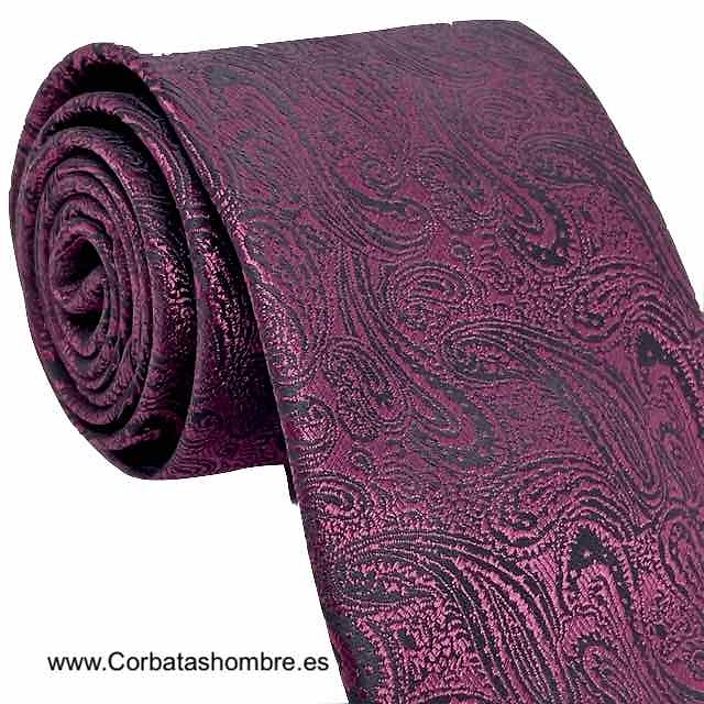 CORBATA PASLEY PARA CABALLERO EN PURPURA SOBRE FONDO NEGRO ELEGANTÍSIMA 