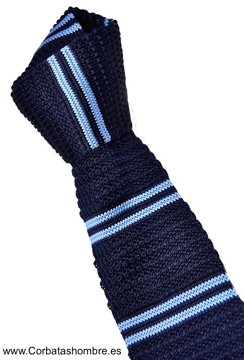 CORBATA PUNTO AZUL MARINO CON RAYAS AZUL CLARO 