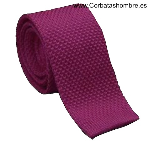 CORBATA PUNTO FUCSIA 