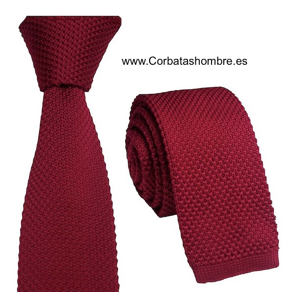 CORBATA PUNTO ROJO BURDEOS LISA 