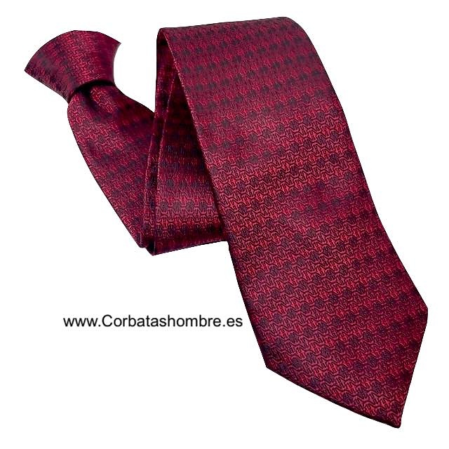 CORBATA ROJO OSCURO O GRANATE CLARO CON TELA BROCADA DIBUJO PANAL 