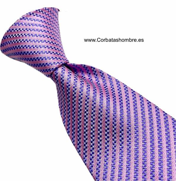CORBATA ROSA CON FINAS RAYAS LILAS Y MORADAS 