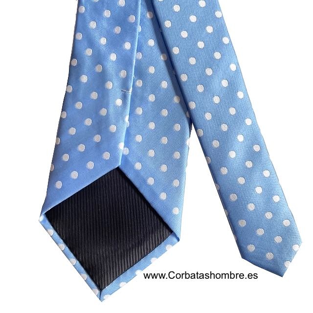 CORBATA Y PAÑUELO AZUL CLARO A JUEGO CON LUNARES BLANCOS 