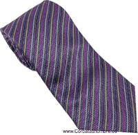 CORBATA DE RAYAS DELGADAS Y FINAS EN MORADO LILA FUCSIA Y DORADO