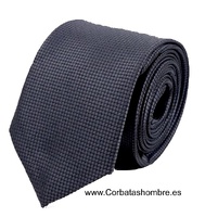 CORBATA GRIS ESTRECHA  Y  LISA DE  JACQUARD