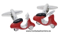 GEMELOS DE MOTOCICLETA AÑOS 60 EN METAL PLATEADO Y ESMALTE ROJO